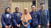 Mahasiswa UNIMMA Membantu Pengembangan Pemasaran Pada UMKM Aneka Jajan Pasar Di Desa Giri Tengah